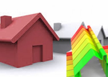 Una vivienda con aislamiento térmico ahorra 400 euros al año en la factura eléctrica